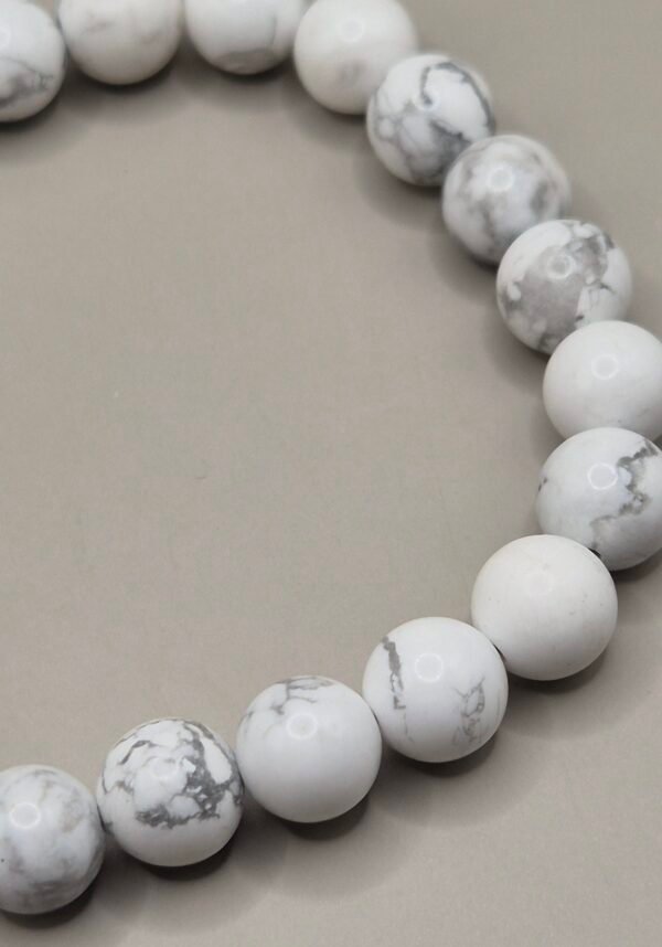 bracelet howlite