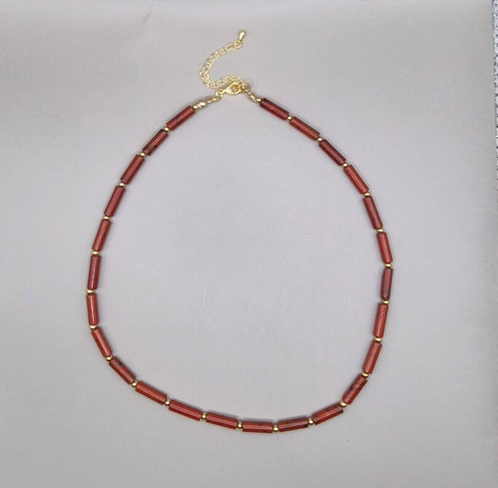 collier jaspe rouge